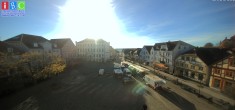 Archived image Webcam Waren (Müritz) - Market place 09:00