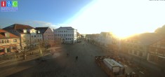 Archiv Foto Webcam Neuer Markt in Waren an der Müritz 13:00