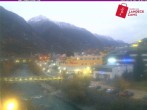 Archived image Webcam City of Landeck - River Inn 17:00