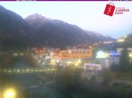 Archived image Webcam City of Landeck - River Inn 17:00
