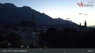 Archiv Foto Webcam Hall in Tirol - Unterer Stadtplatz 04:00