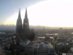 Archived image Webcam Cologne Cathedral 06:00