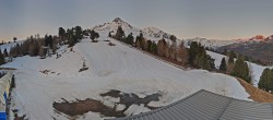 Archiv Foto Webcam Schöneben - Panoramablick von der Mittelstation 05:00