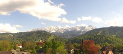 Archiv Foto Webcam Panoramablick Rathaus Garmisch-Partenkirchen 15:00