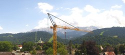 Archiv Foto Webcam Panoramablick Rathaus Garmisch-Partenkirchen 13:00
