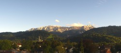 Archiv Foto Webcam Panoramablick Rathaus Garmisch-Partenkirchen 17:00