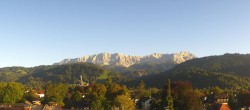 Archiv Foto Webcam Panoramablick Rathaus Garmisch-Partenkirchen 17:00