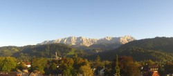 Archiv Foto Webcam Panoramablick Rathaus Garmisch-Partenkirchen 17:00
