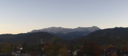 Archiv Foto Webcam Panoramablick Rathaus Garmisch-Partenkirchen 17:00