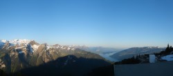 Archiv Foto Webcam Blick auf Eiger, Mönch & Jungfrau 06:00