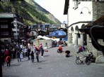 Archiv Foto Webcam Gemeindehaus Zermatt 15:00