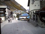 Archiv Foto Webcam Gemeindehaus Zermatt 11:00