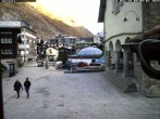 Archiv Foto Webcam Gemeindehaus Zermatt 08:00