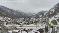 Archiv Foto Webcam Zermatt: Blick auf das Dorf 17:00