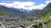 Archiv Foto Webcam Zermatt: Blick auf das Dorf 13:00