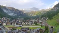 Archiv Foto Webcam Zermatt: Blick auf das Dorf 06:00