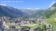 Archiv Foto Webcam Zermatt: Blick auf das Dorf 07:00