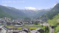 Archiv Foto Webcam Zermatt: Blick auf das Dorf 13:00