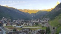 Archiv Foto Webcam Zermatt: Blick auf das Dorf 05:00