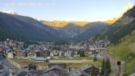 Archiv Foto Webcam Zermatt: Blick auf das Dorf 05:00