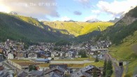 Archiv Foto Webcam Zermatt: Blick auf das Dorf 06:00