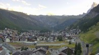 Archiv Foto Webcam Zermatt: Blick auf das Dorf 19:00