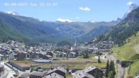 Archiv Foto Webcam Zermatt: Blick auf das Dorf 13:00