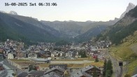 Archiv Foto Webcam Zermatt: Blick auf das Dorf 05:00