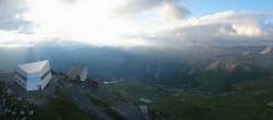Archiv Foto Webcam Blickrichtung Arosa 05:00