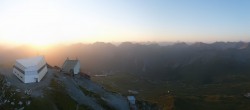 Archiv Foto Webcam Blickrichtung Arosa 05:00