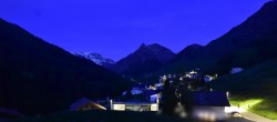 Archiv Foto Webcam Compatsch, 1.700m 03:00