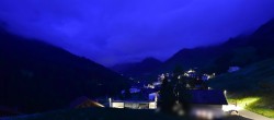 Archiv Foto Webcam Compatsch, 1.700m 03:00