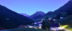 Archiv Foto Webcam Compatsch, 1.700m 03:00