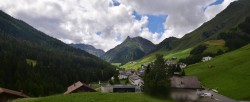 Archiv Foto Webcam Compatsch, 1.700m 13:00