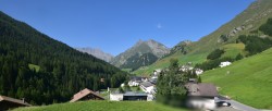 Archiv Foto Webcam Compatsch, 1.700m 09:00