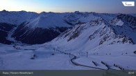 Archiv Foto Webcam Davos Klosters: Parsenn Weissfluhjoch 06:00