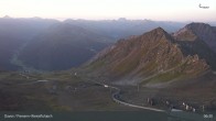 Archiv Foto Webcam Davos Klosters: Parsenn Weissfluhjoch 05:00