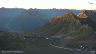 Archiv Foto Webcam Davos Klosters: Parsenn Weissfluhjoch 05:00