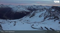 Archiv Foto Webcam Davos Klosters: Parsenn Weissfluhjoch 17:00