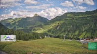 Archiv Foto Webcam Damüls: Blick vom Hertehof 17:00