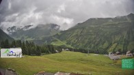 Archiv Foto Webcam Damüls: Blick vom Hertehof 13:00