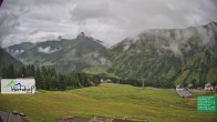 Archiv Foto Webcam Damüls: Blick vom Hertehof 17:00
