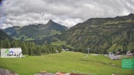 Archiv Foto Webcam Damüls: Blick vom Hertehof 13:00