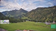 Archiv Foto Webcam Damüls: Blick vom Hertehof 17:00