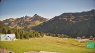 Archiv Foto Webcam Damüls: Blick vom Hertehof 13:00
