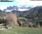 Archiv Foto Webcam Villnöss - Blick auf St. Magdalena und Geisslerspitzen 17:00