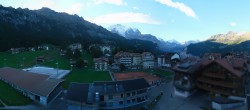 Archiv Foto Webcam Dorf Wengen 07:00