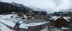 Archiv Foto Webcam Dorf Wengen 13:00