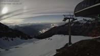 Archiv Foto Webcam Torrent-Schwalbennest 01:00