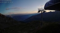 Archiv Foto Webcam Torrent-Schwalbennest 19:00